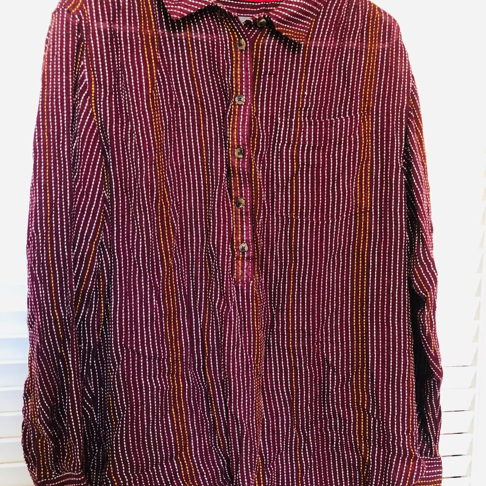 Anthropologie Textured Women's Shirt Colored Stitching Button Details